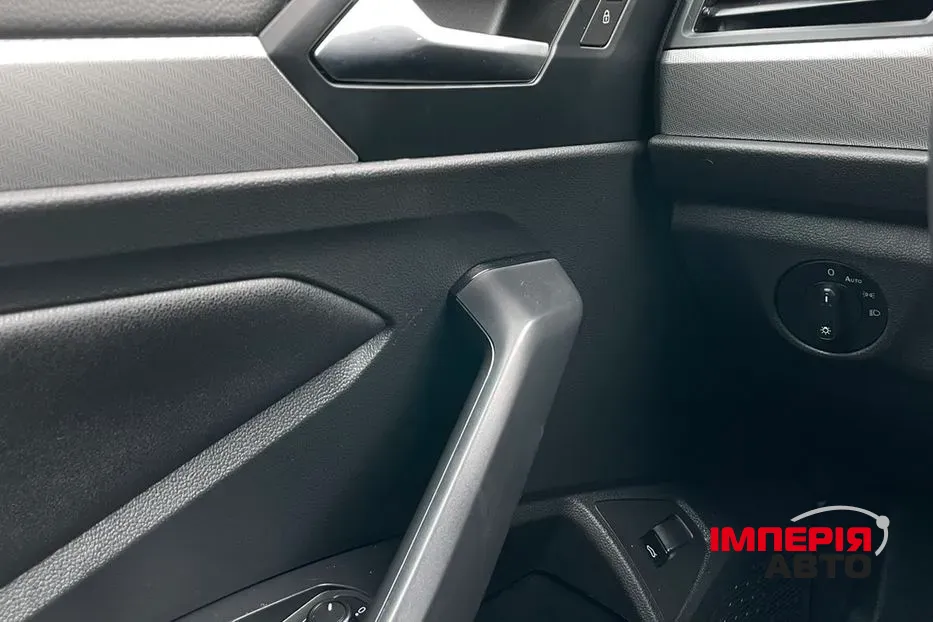 Volkswagen Jetta - фото 10