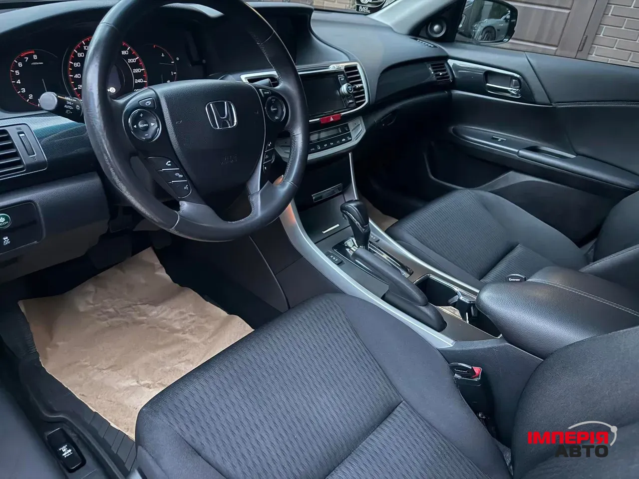 Honda Accord - фото 7