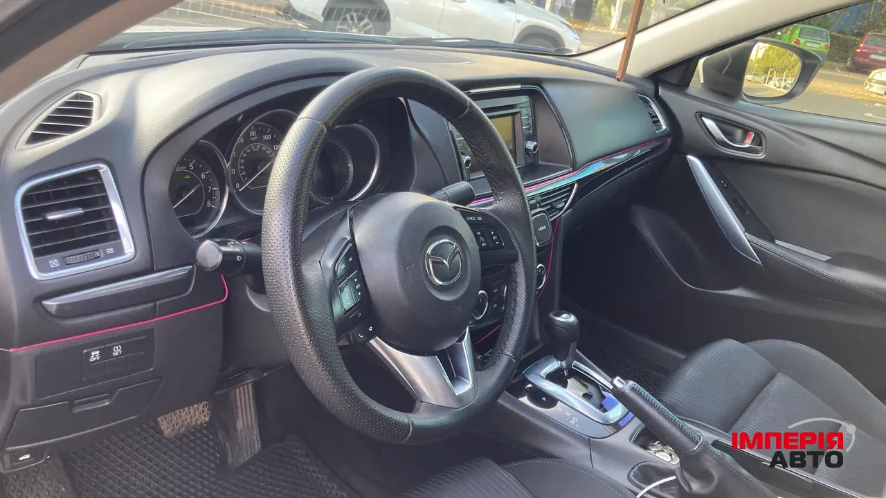 Mazda 6 - фото 5