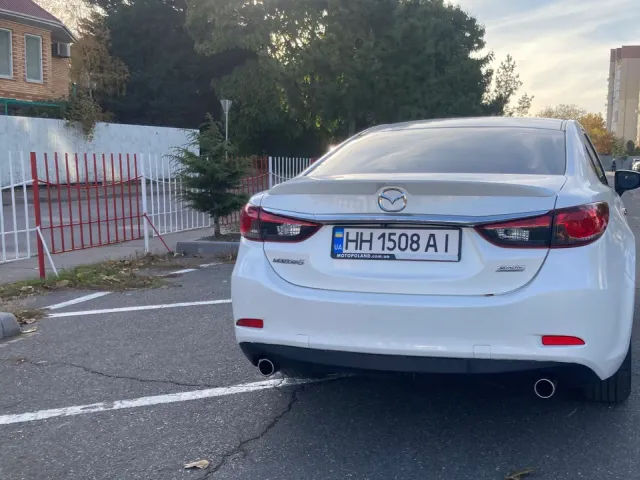 Mazda 6 - фото 3