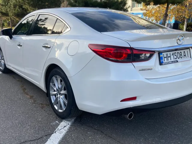 Mazda 6 - фото 4