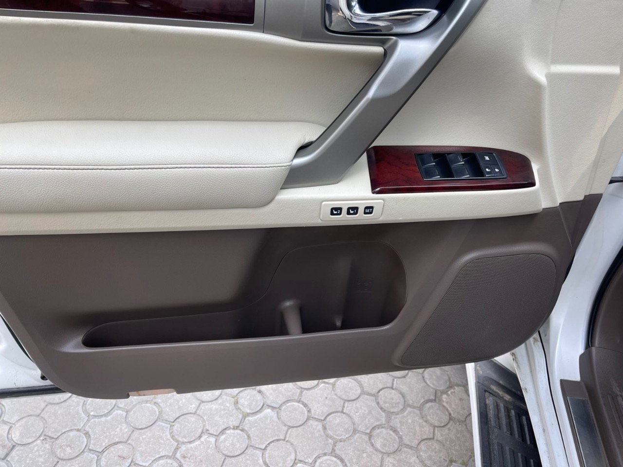 Lexus GX - фото 12