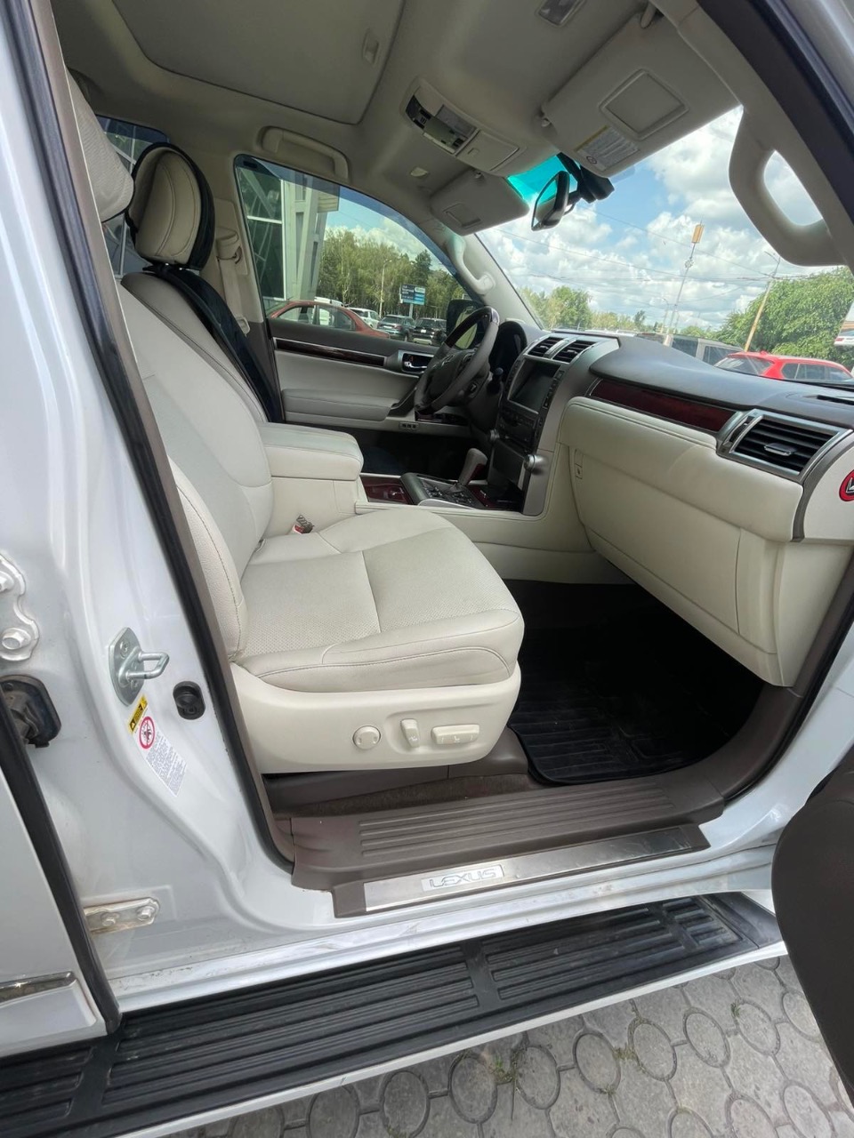 Lexus GX - фото 10