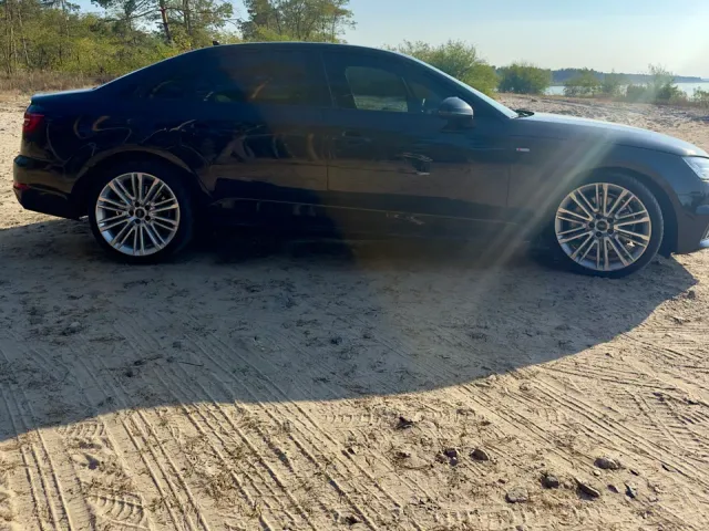 Audi A4 - фото 3