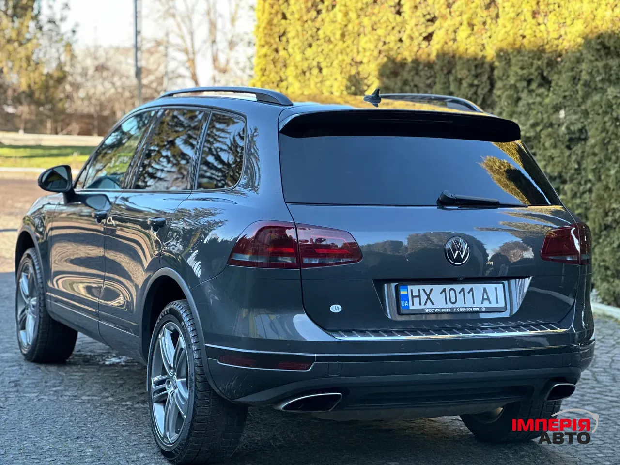 Volkswagen Touareg - фото 17