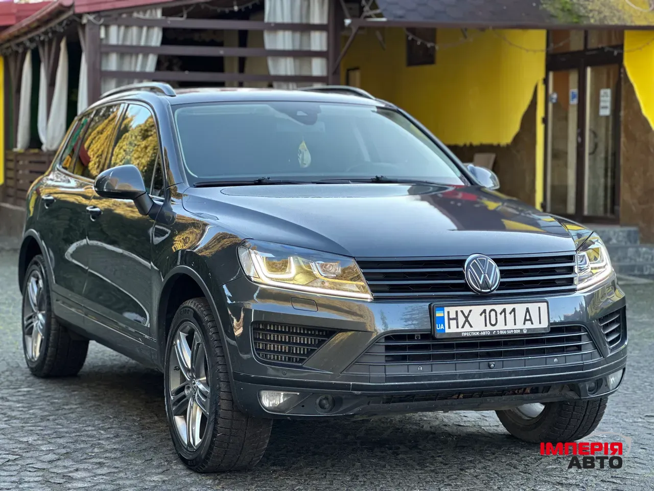 Volkswagen Touareg - фото 2