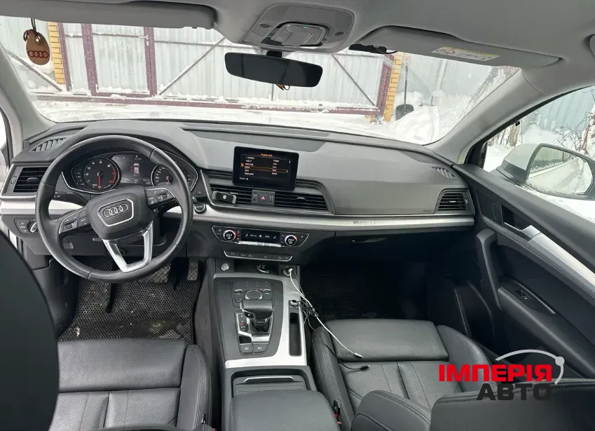 Audi Q5 - фото 6