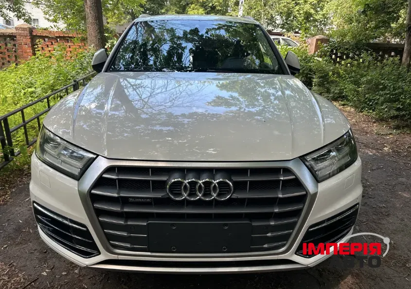 Audi Q5 - фото 3