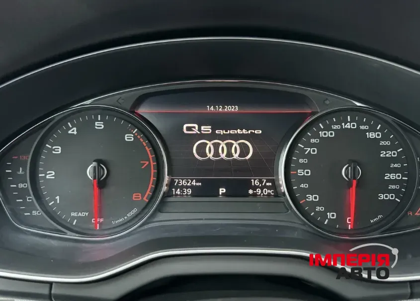 Audi Q5 - фото 7