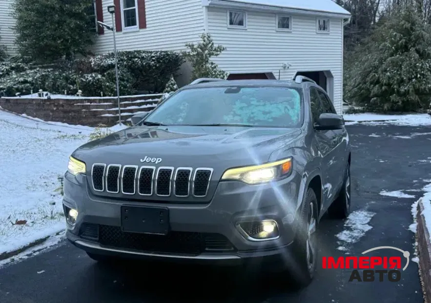 Jeep Cherokee - фото 1