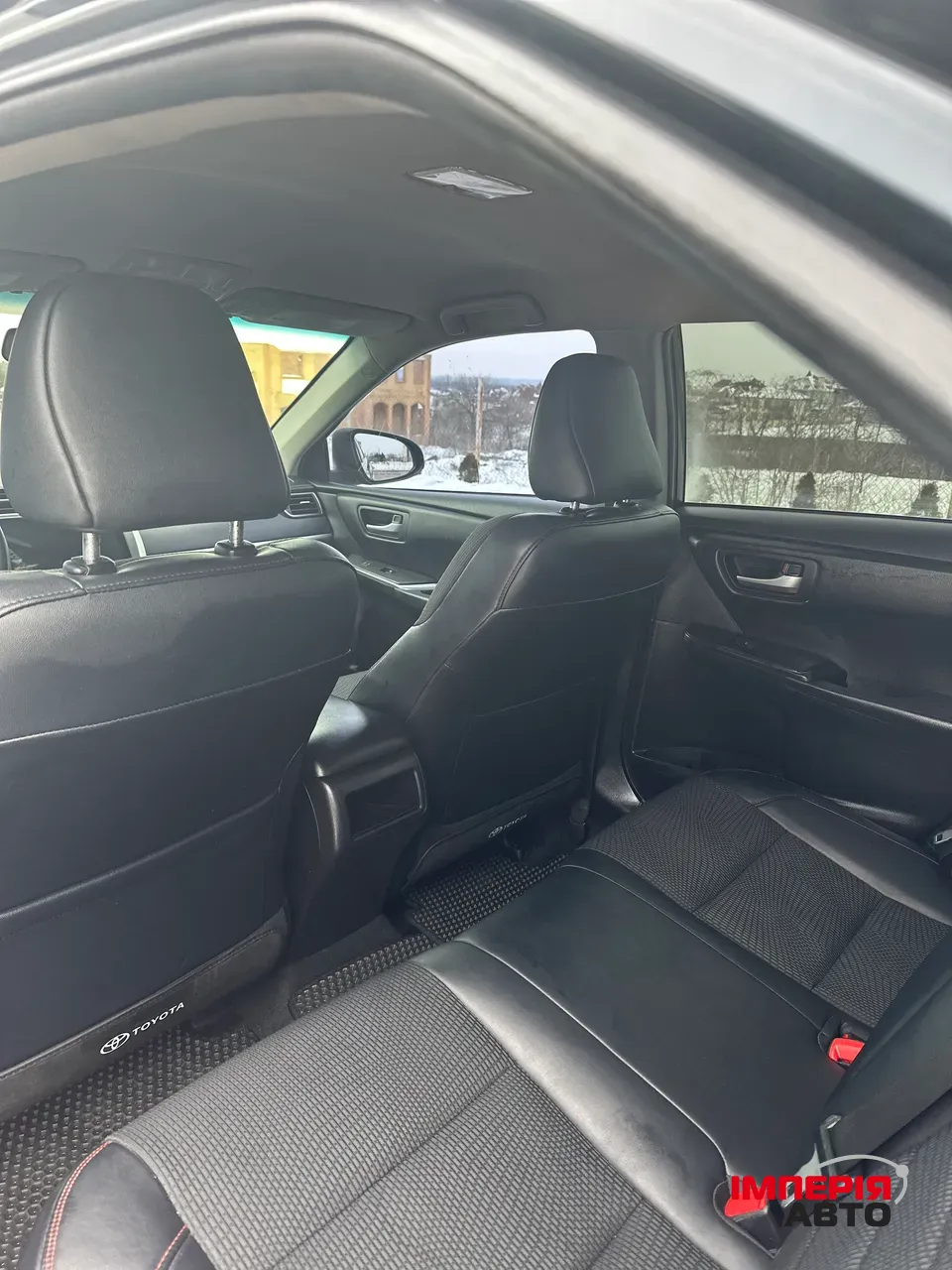 Toyota Camry - фото 9