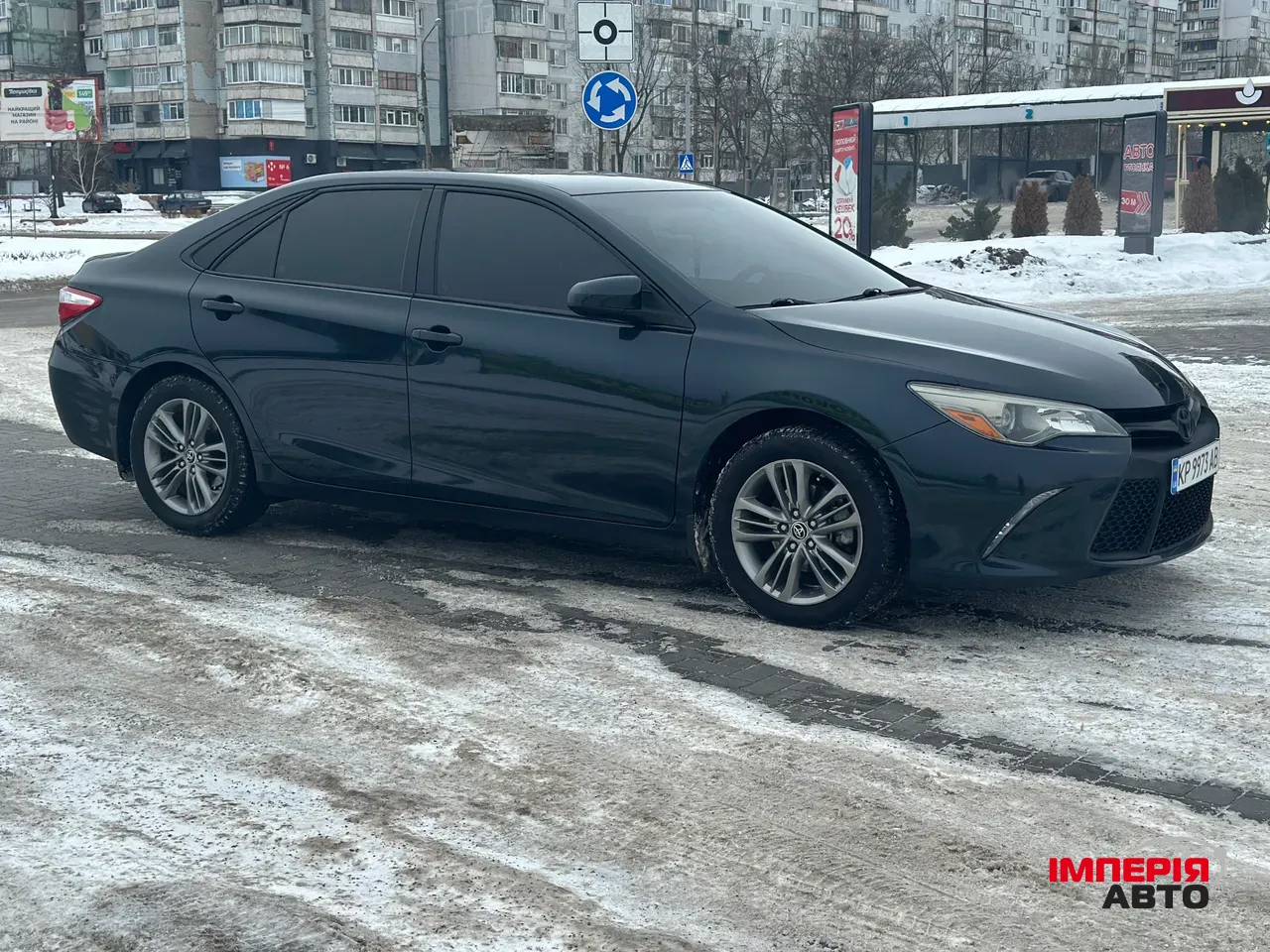 Toyota Camry - фото 4