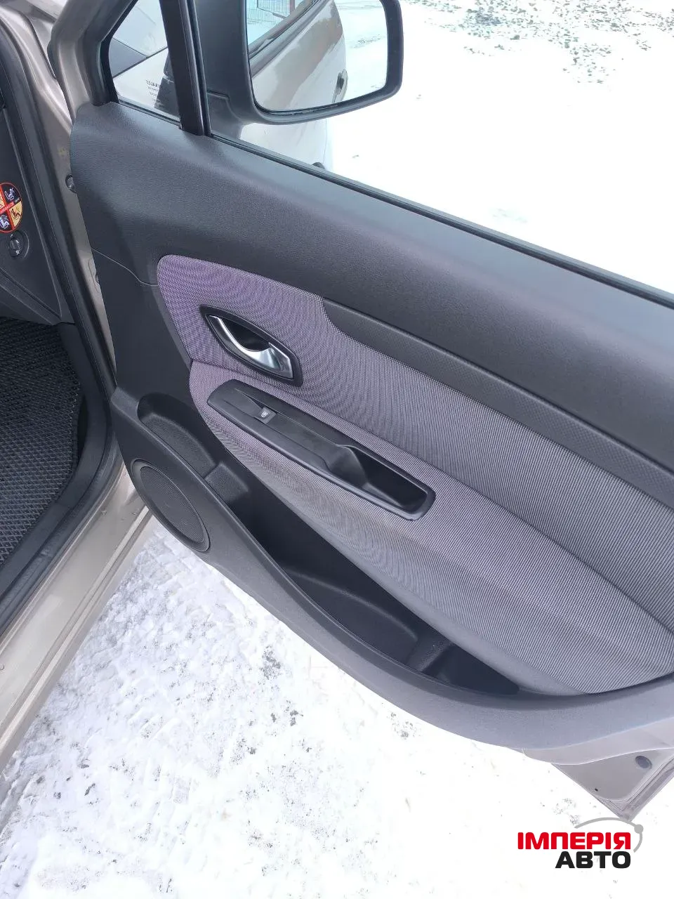 Renault Scenic - фото 26