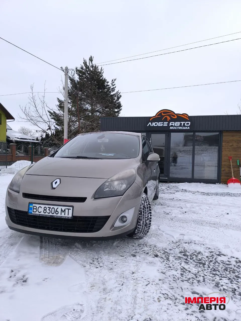 Renault Scenic - фото 1