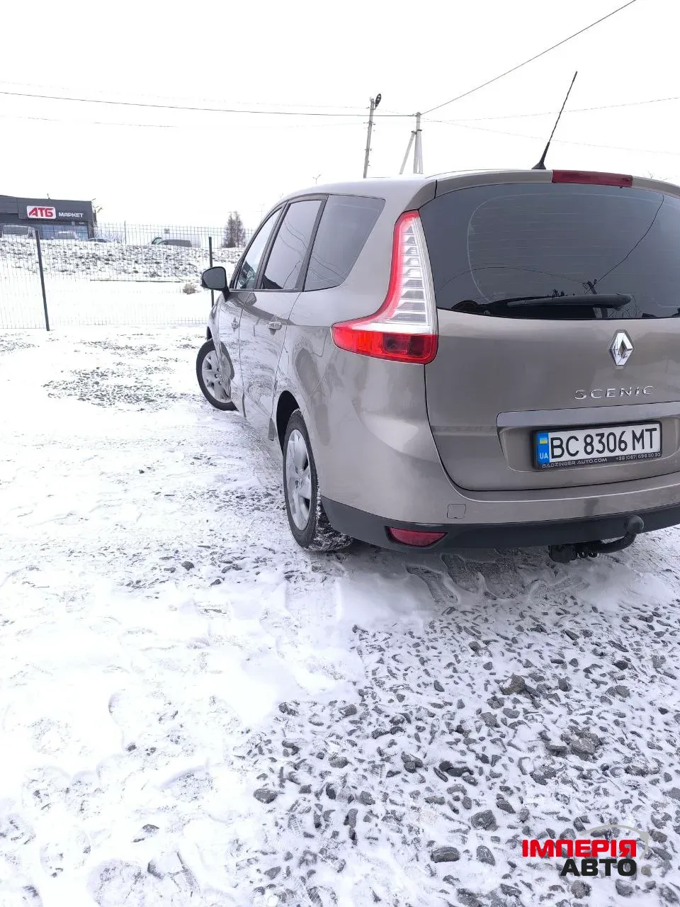 Renault Scenic - фото 9