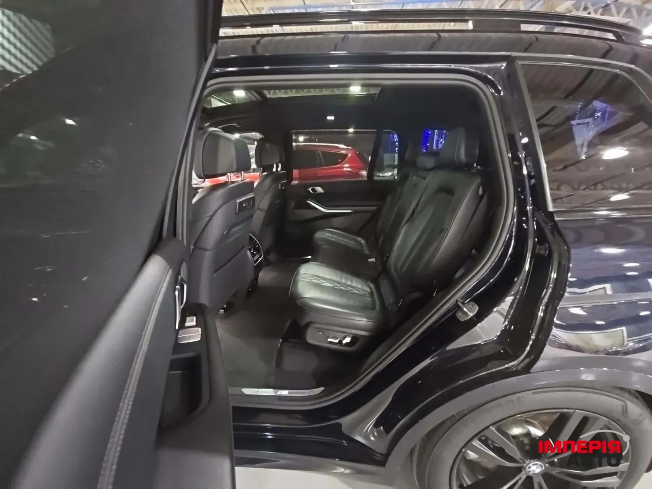 BMW X7 - фото 9