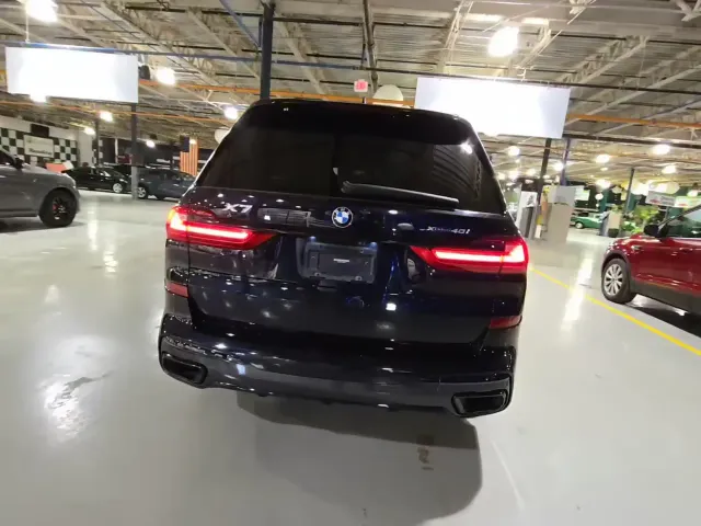 BMW X7 - фото 3