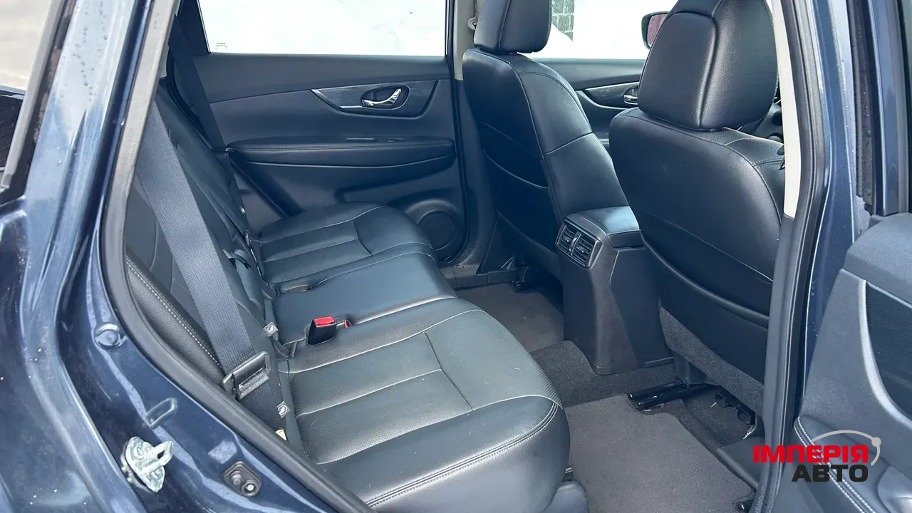 Nissan Rogue - фото 19
