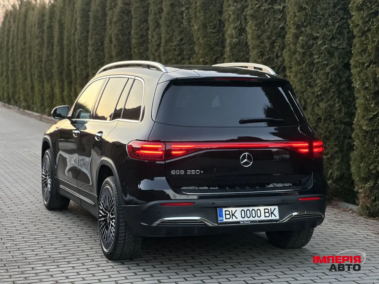 Mercedes-Benz EQB - фото 18