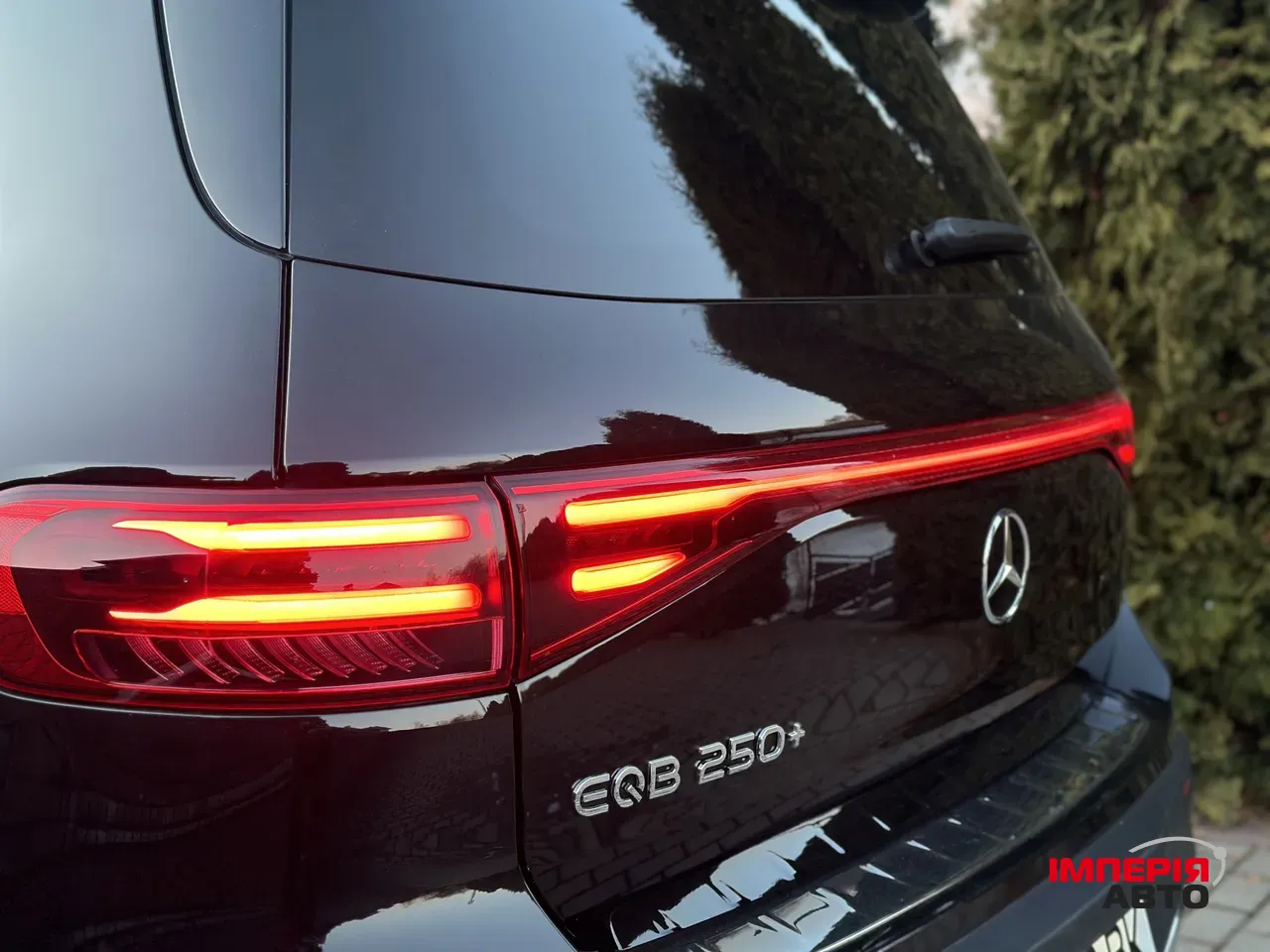 Mercedes-Benz EQB - фото 6