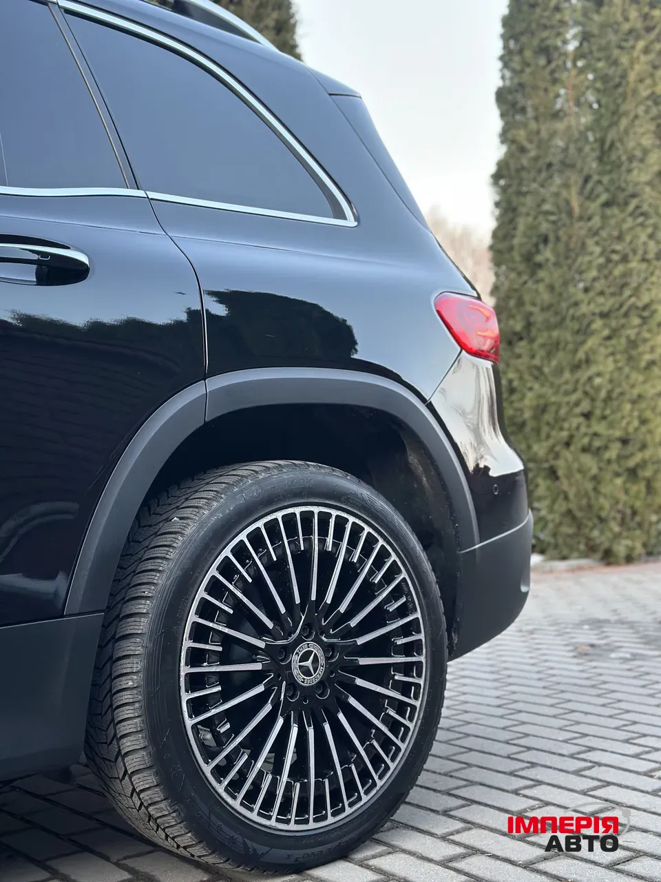 Mercedes-Benz EQB - фото 19