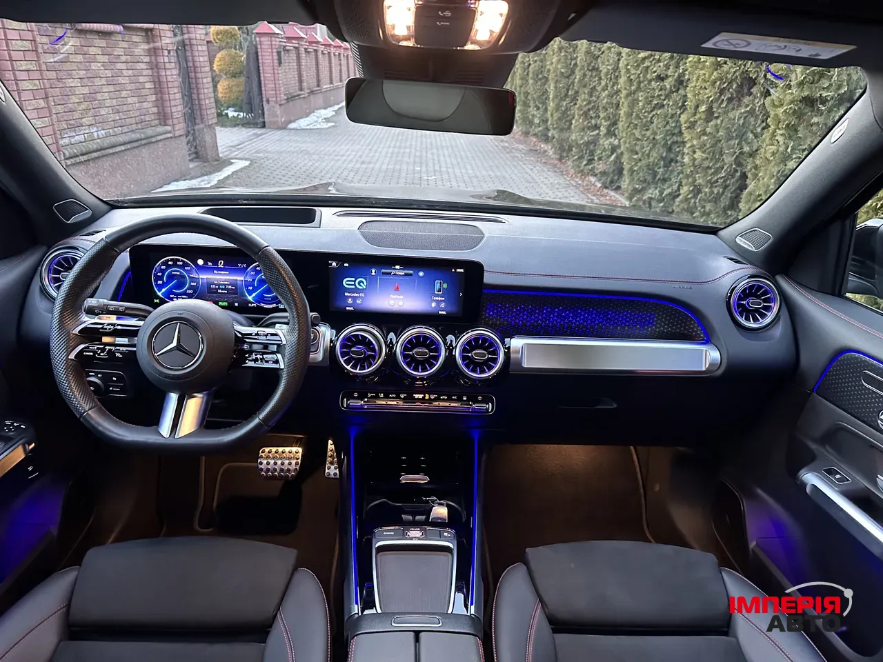 Mercedes-Benz EQB - фото 7