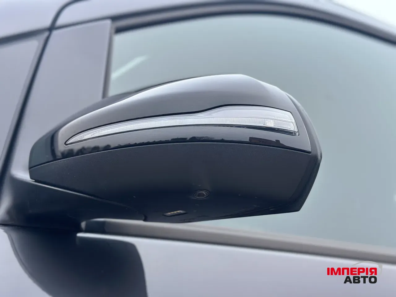 Mercedes-Benz V-Класс - фото 22