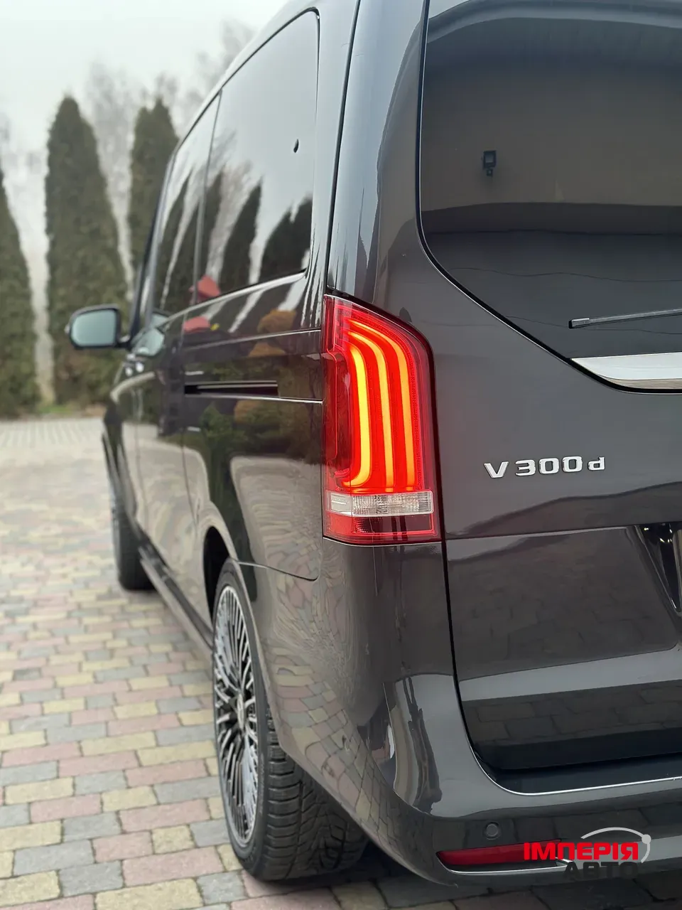 Mercedes-Benz V-Класс - фото 11