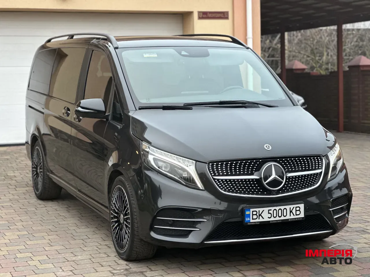 Mercedes-Benz V-Класс - фото 1