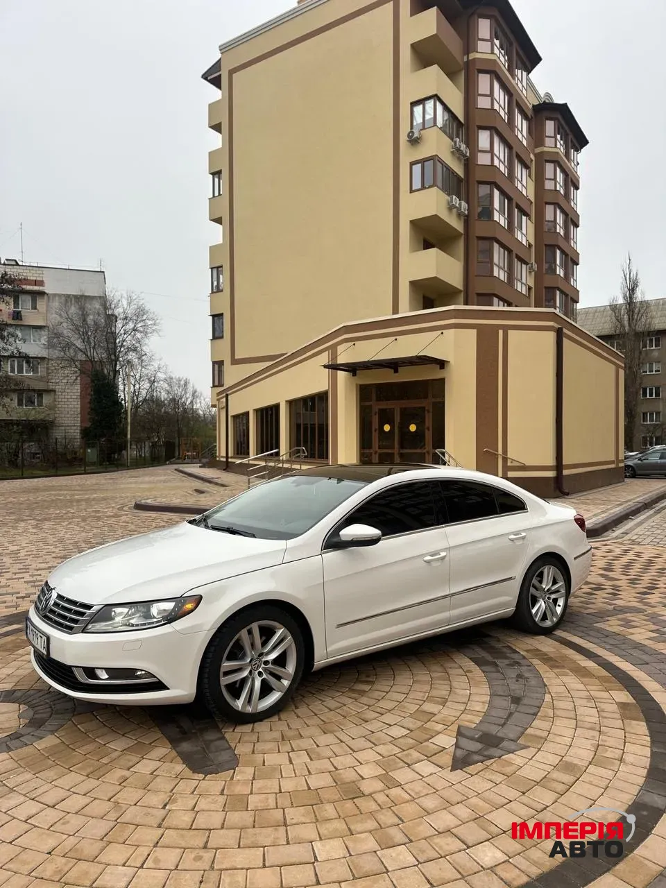 Volkswagen Passat CC - фото 2