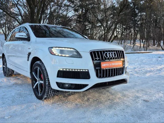 Audi Q7 - фото 3
