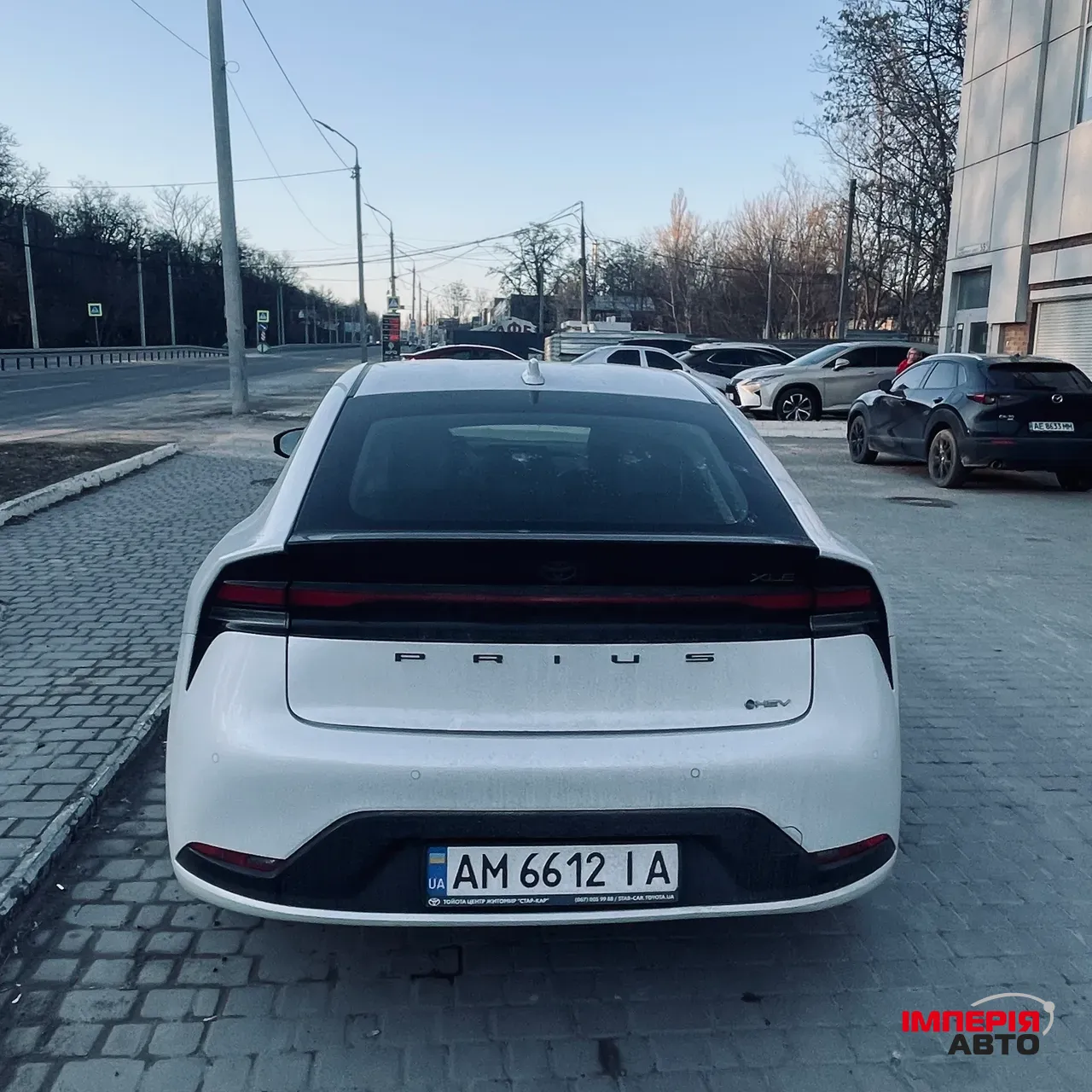 Toyota Prius - фото 5