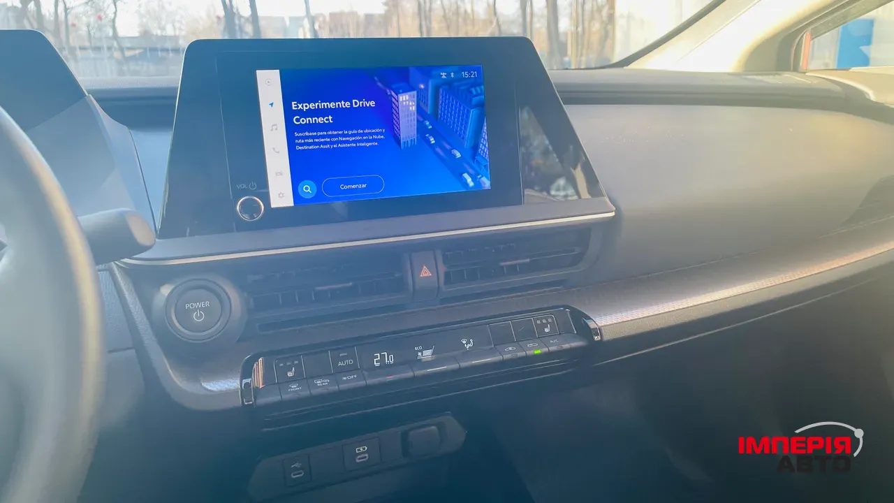 Toyota Prius - фото 12
