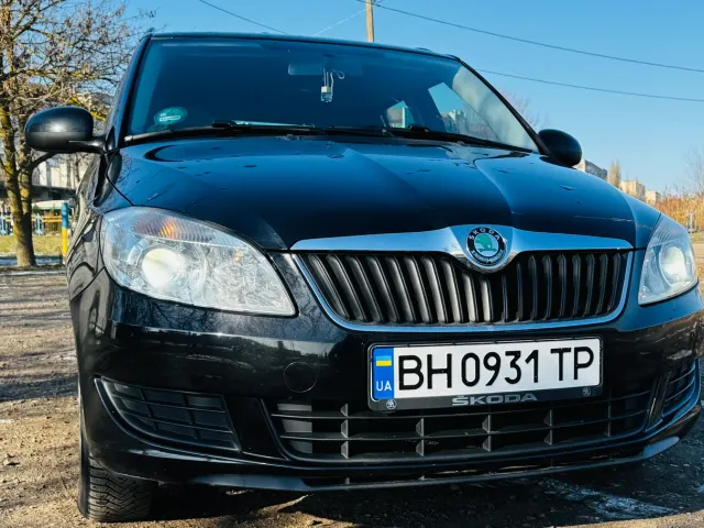 Skoda Fabia - фото 1
