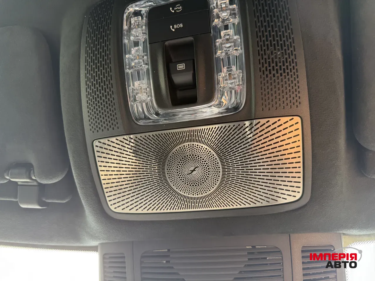 Mercedes-Benz GLS - фото 36