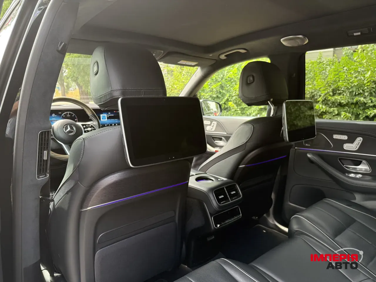 Mercedes-Benz GLS - фото 20