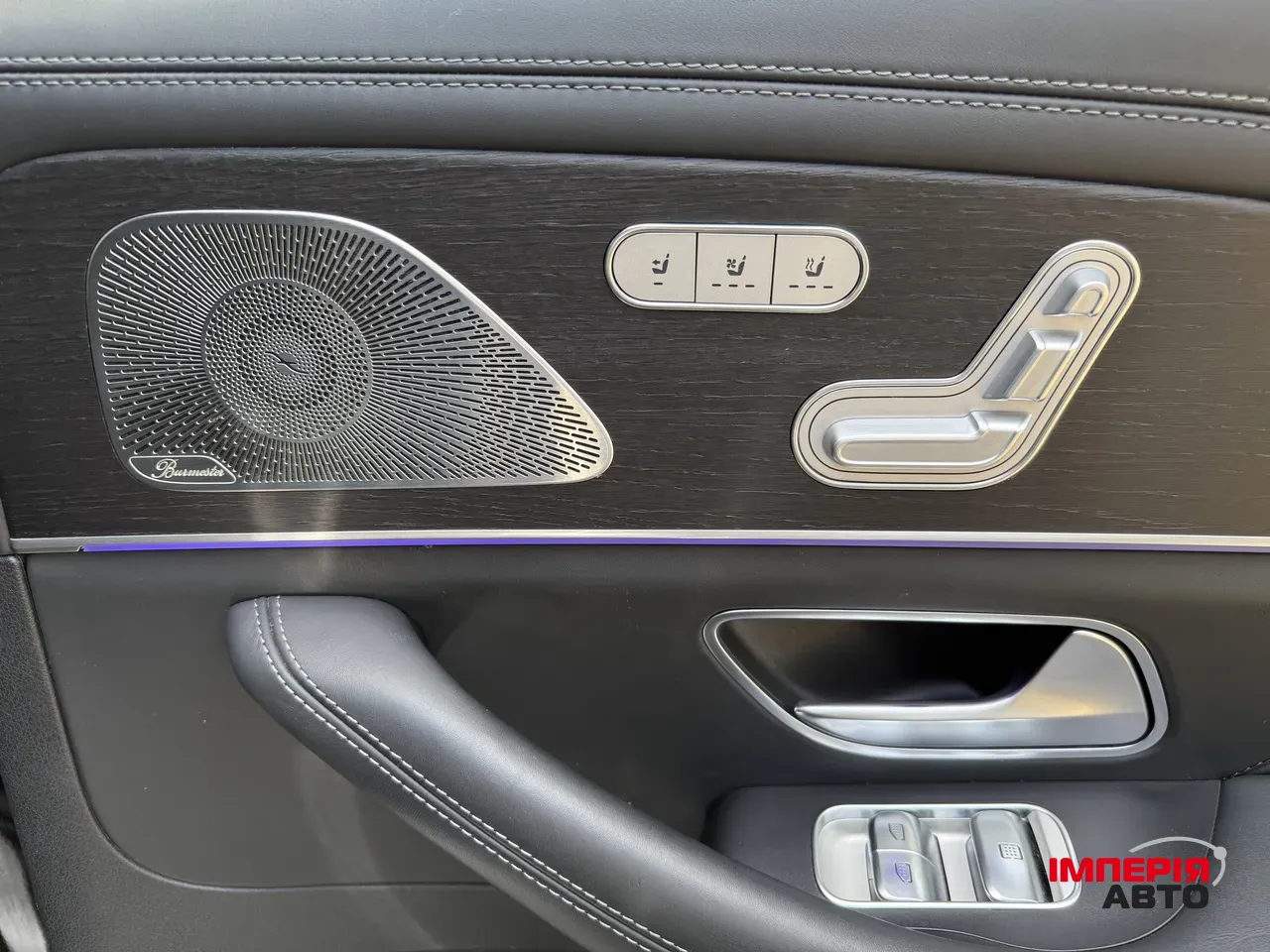 Mercedes-Benz GLS - фото 26