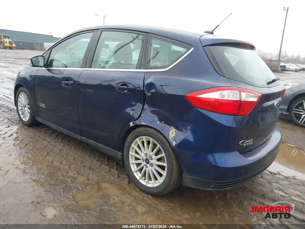 Ford C-MAX - фото 4