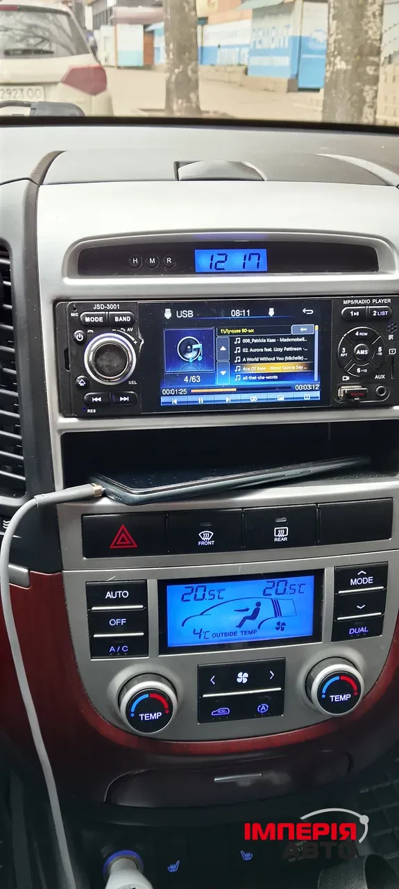 Hyundai Santa Fe - фото 3