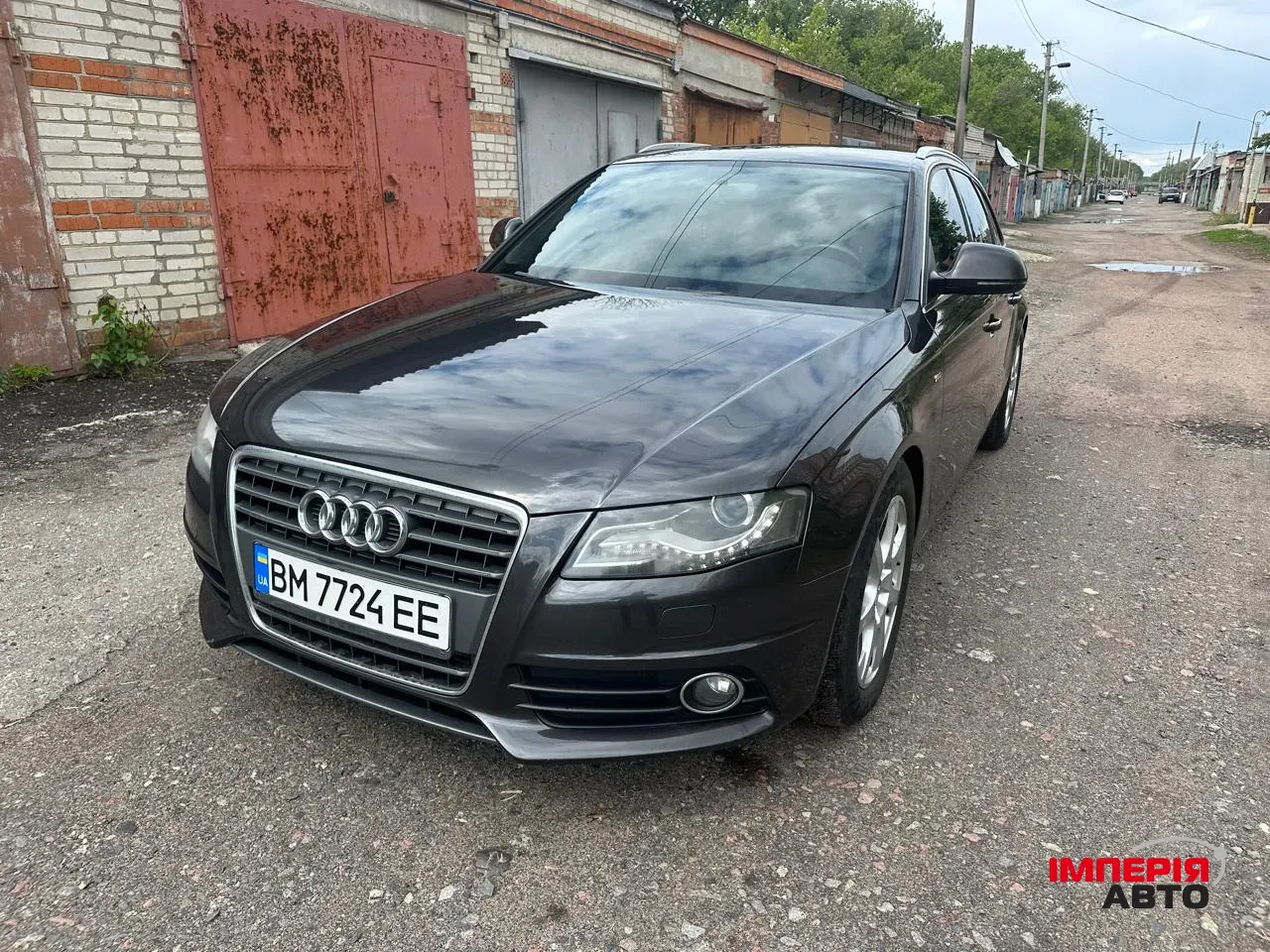 Audi A4 - фото 1
