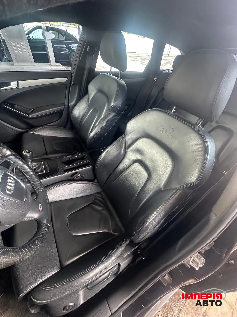 Audi A4 - фото 9