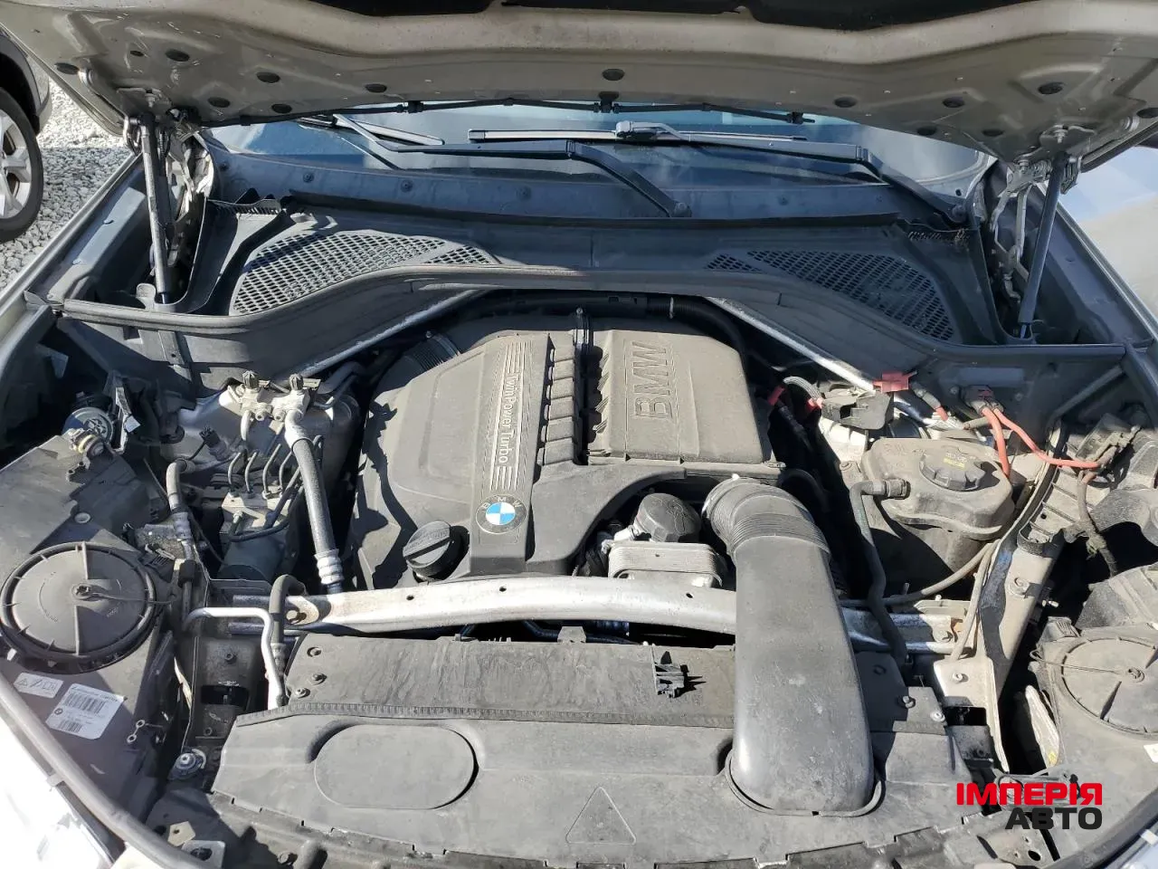 BMW X5 - фото 12