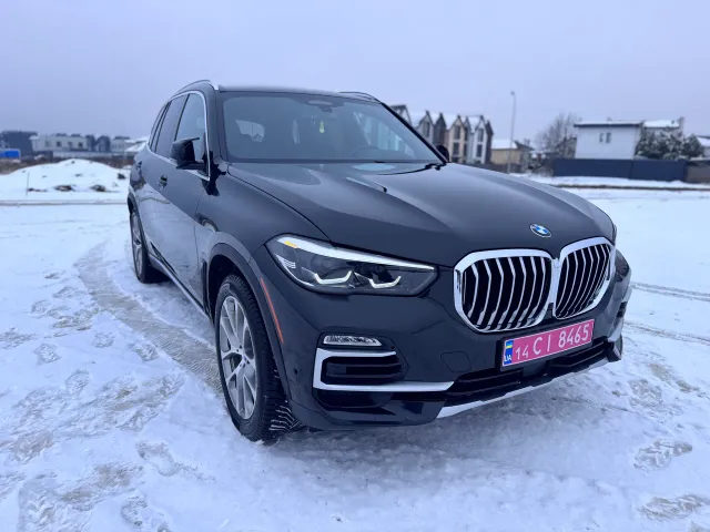 BMW X5 - фото 1