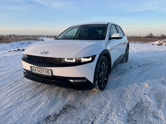 Hyundai IONIQ 5 - фото 1