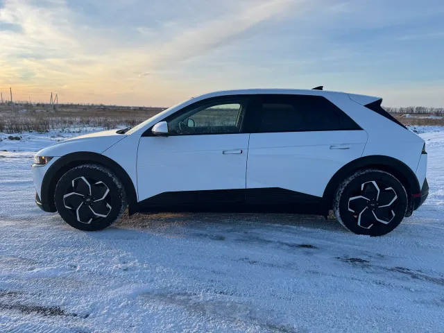Hyundai IONIQ 5 - фото 2