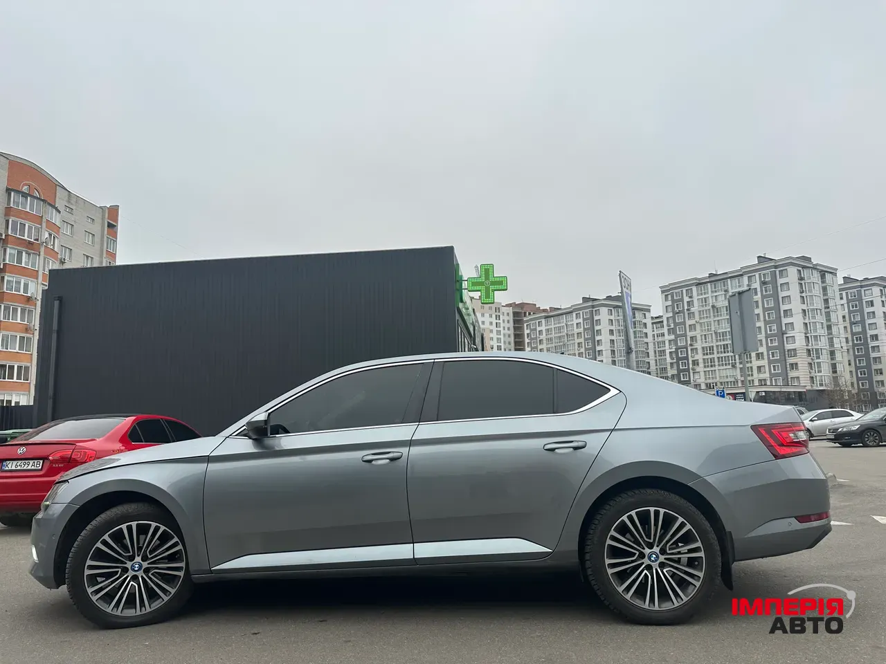 Skoda Superb - фото 1