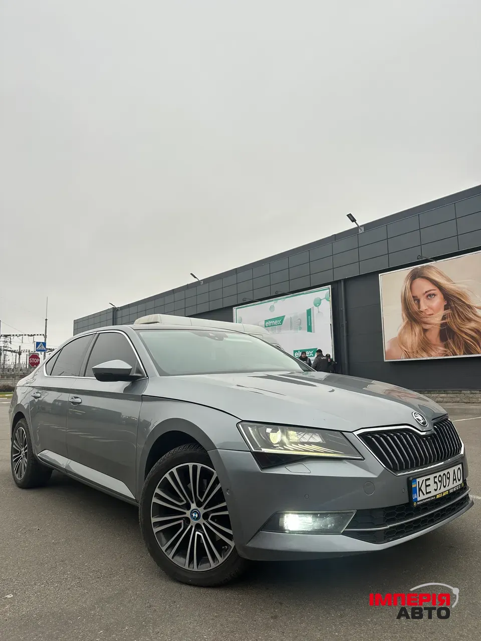 Skoda Superb - фото 7