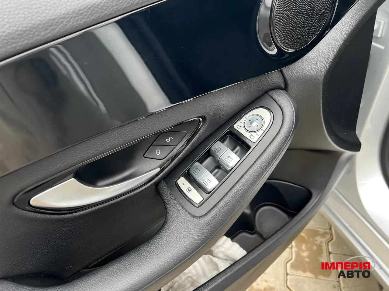 Mercedes-Benz C-Класс - фото 13