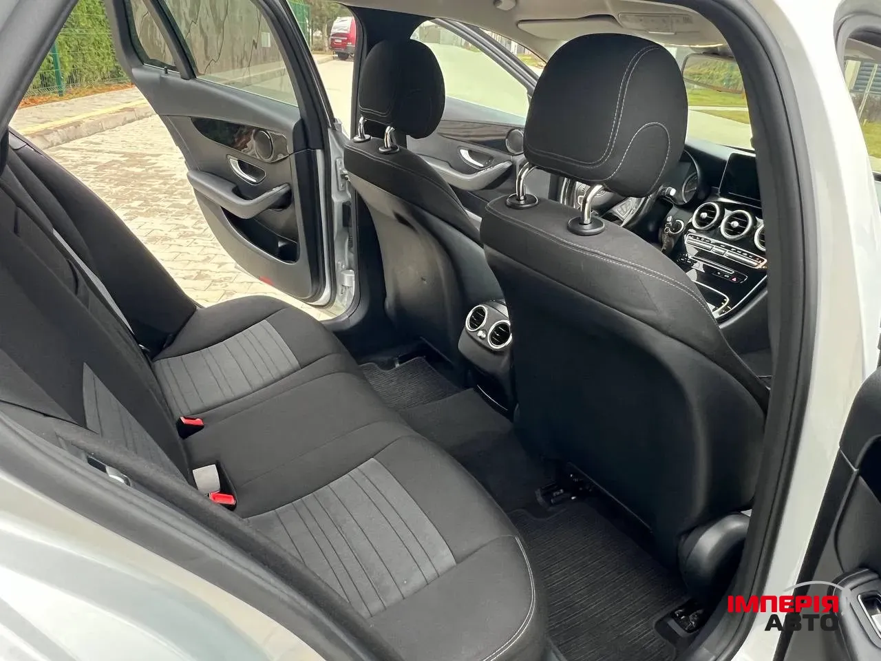Mercedes-Benz C-Класс - фото 11