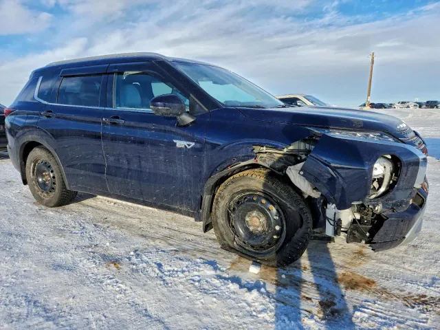 Mitsubishi Outlander - фото 3